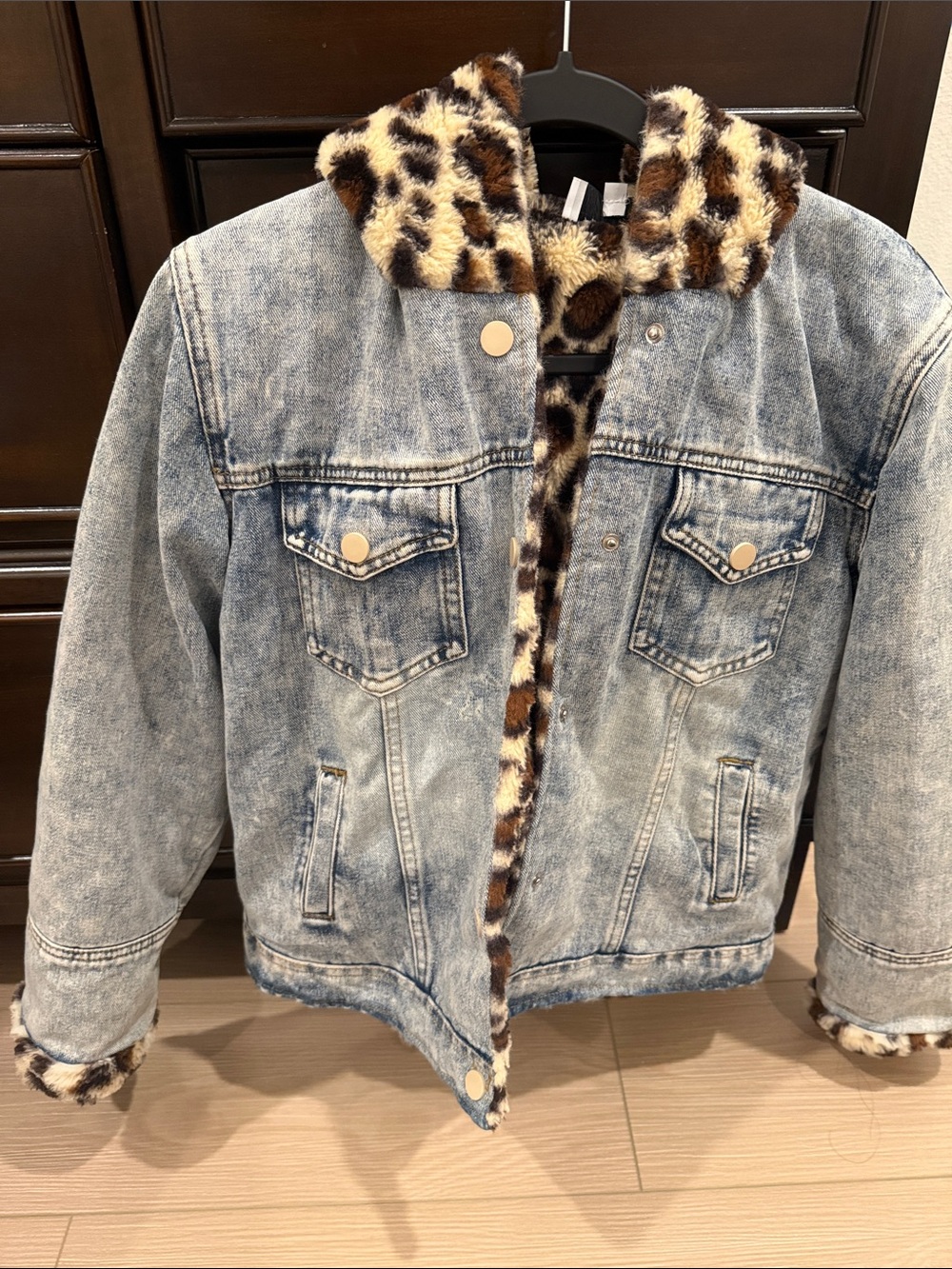 Fashion Nova Light Blue Denim Jacket with Leopard Faux-Fur Trim